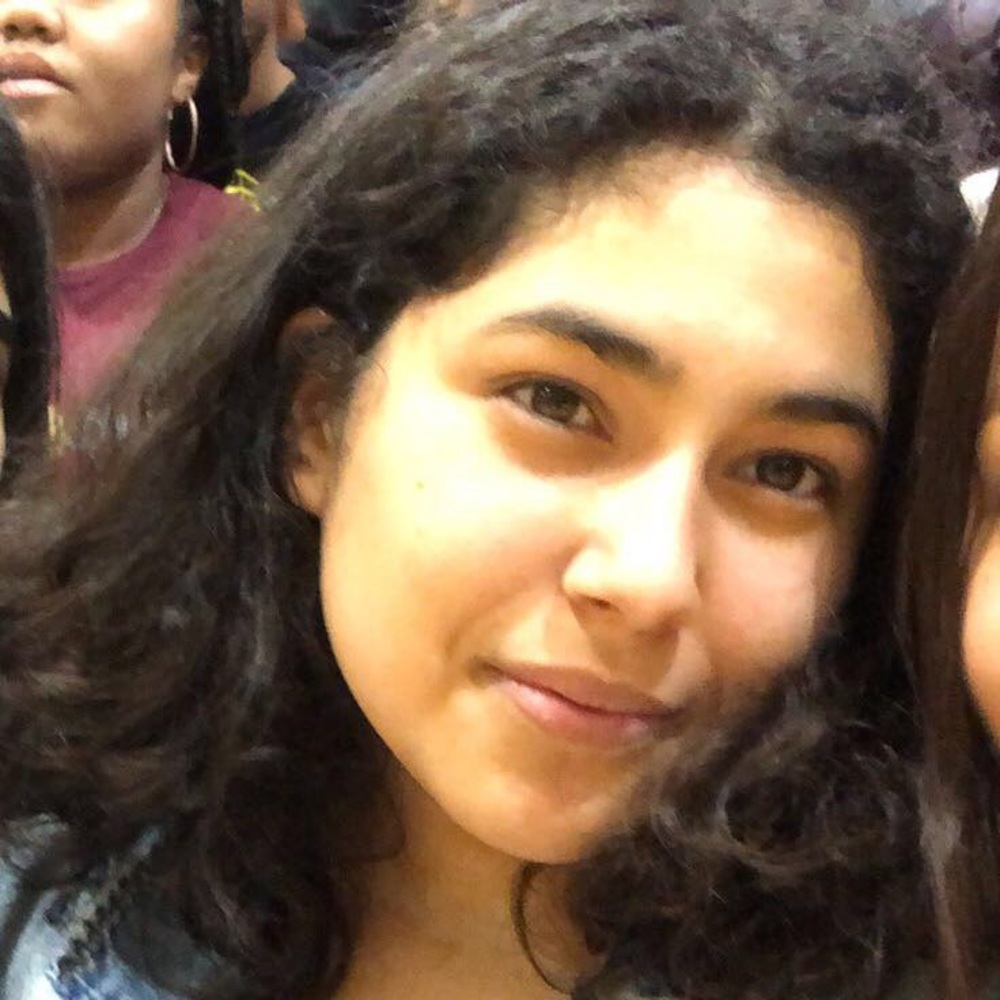 Meet your Posher, Iliana